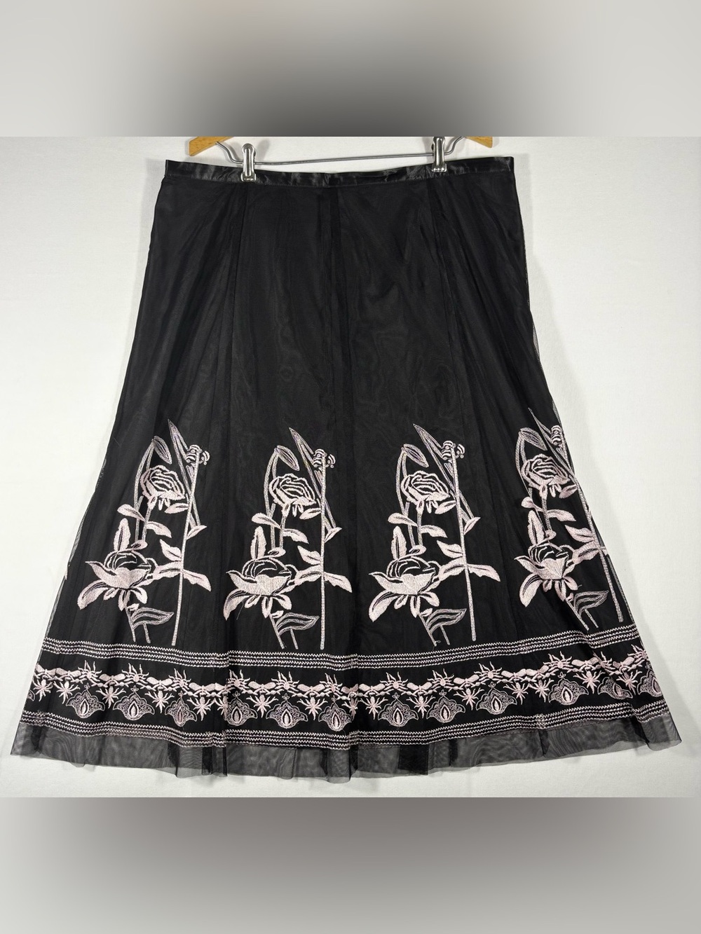 Nygard Collection Women’s 16 Black Skirt Black Chiffon Pink Floral Embroidery